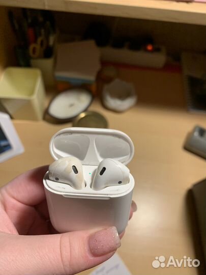 Наушники airpods