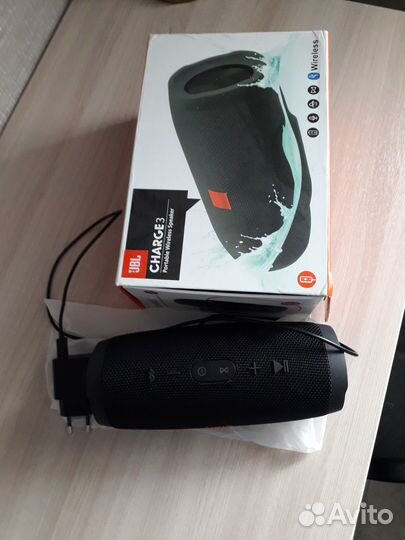 Колонка jbl charge 3