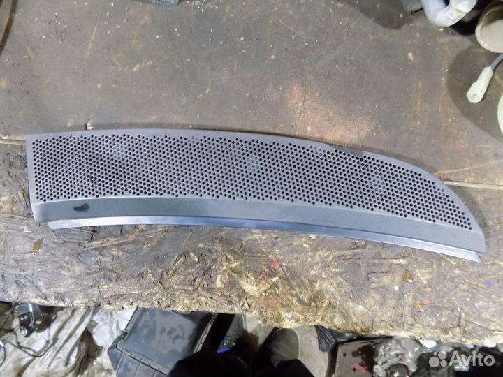 Молдинг стекла задний правый Great Wall Hover H3