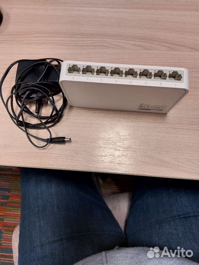 Коммутатор tp link tl-sf1008D