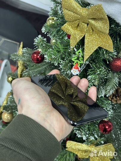 iPhone 11 Pro, 64 ГБ