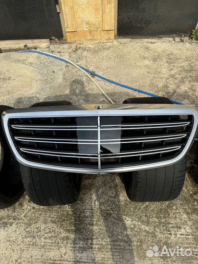 Решетка на mercedes 222
