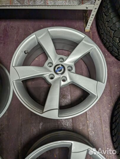Диски автомобильные r17