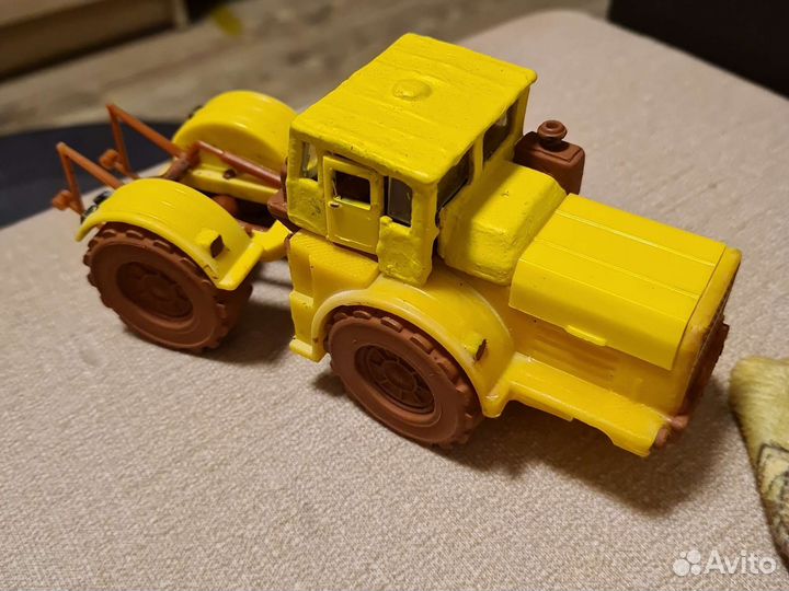 Трактор Кировец к 700 СССР 1:43 пластик