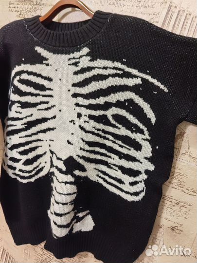 Свитер подростковый оверсайз 46 эмо кости скелет