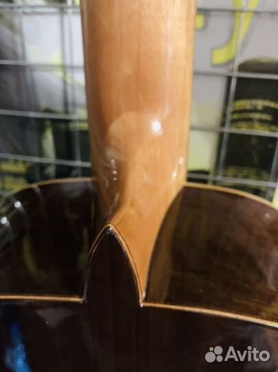 Испанская Классическая Гитара Esteve (массив)