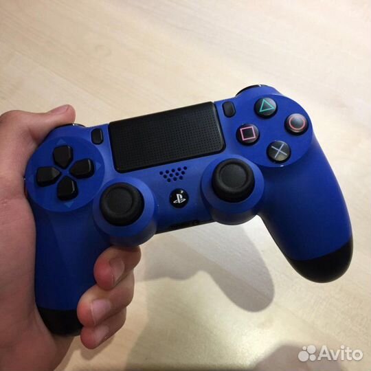 Геймпад беспроводной PlayStation DualShock 4