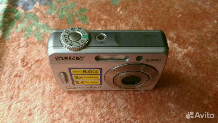 Фотоаппарат soni (не работает, на запчасти)