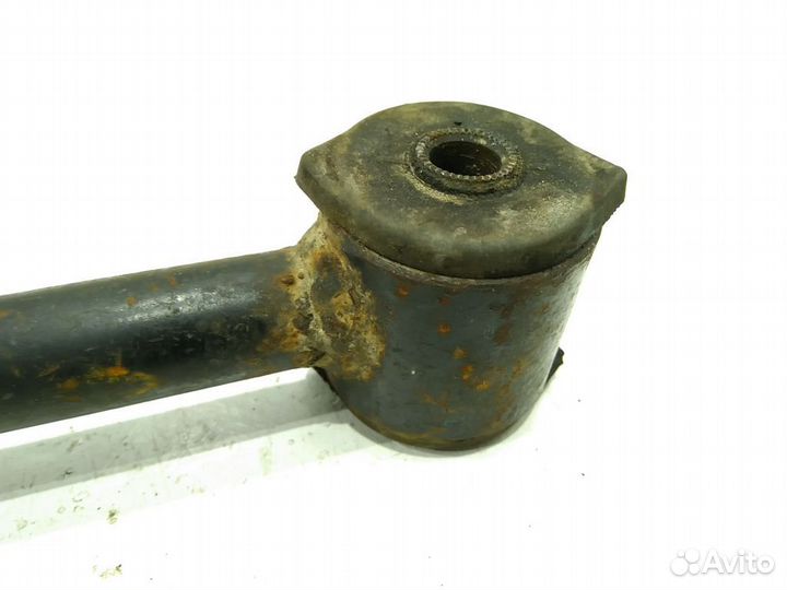 Тяга задняя продольная