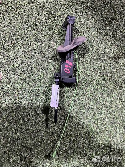 Замок лючка бензобака volvo s60