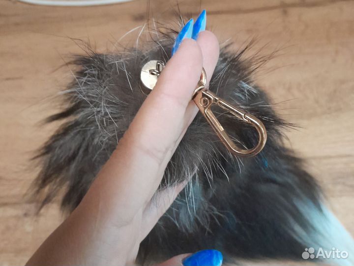 Хвост для квадробики. Из песца