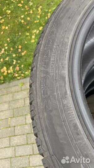 Nokian Tyres Hakka Blue 3 SUV 285/45 R20