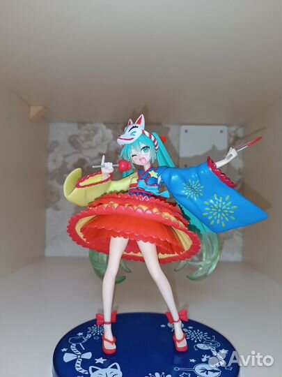 Аниме Фигурка Хатсуне Мику