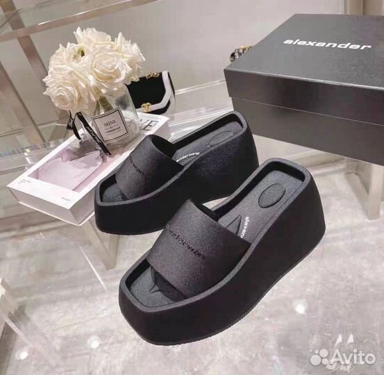 Шлепки на платформе Alexanderwang