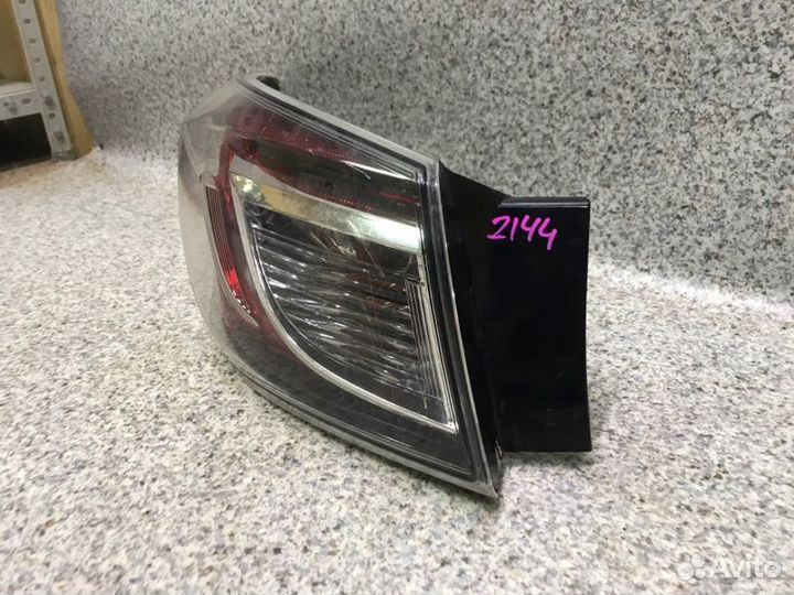 Фонарь левый Mazda 3 BL 2010