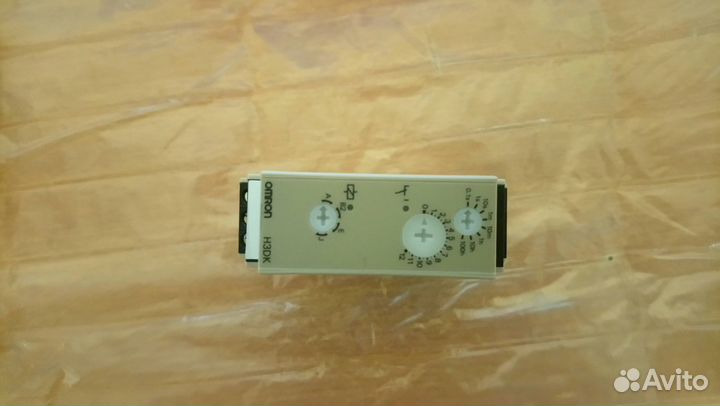 Реле времени Omron H3DK-S1 24-240VAC/DC