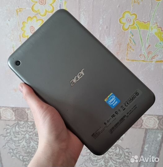 Планшет Acer на Windows 8 /рабочий