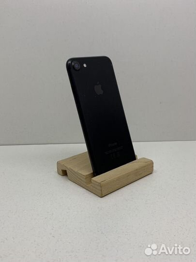 iPhone 7, 32 ГБ