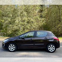 Peugeot 308 1.6 AT, 2011, 186 400 км, с пробегом, цена 675 000 руб.