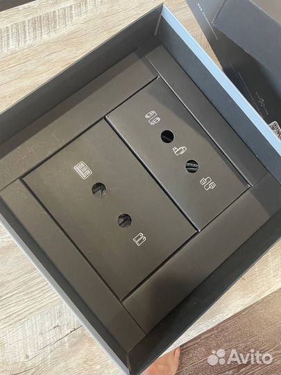 Караоке приставка Evobox + микрофоны