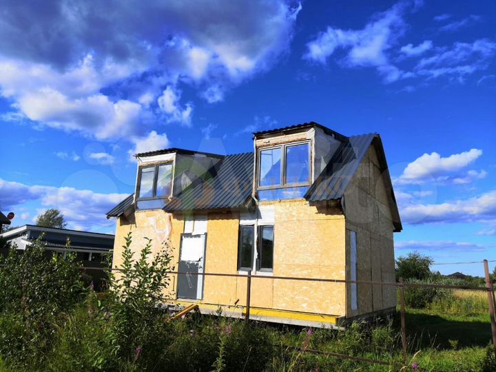 Дом 108 м² на участке 6 сот.