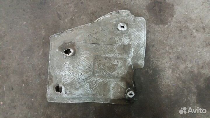 Экран тепловой теплоэкран Range Rover Sport 1 L320