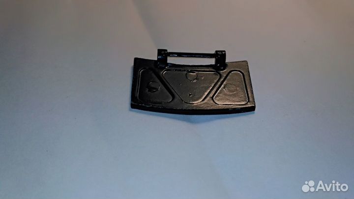 Крышки капота (2шт) на ваз 08 или 09 (кор.крыло).1