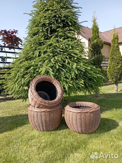 Кашпо, корзины из искусственного ротанга