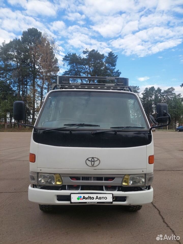 Toyota ToyoAce бортовой, 1999