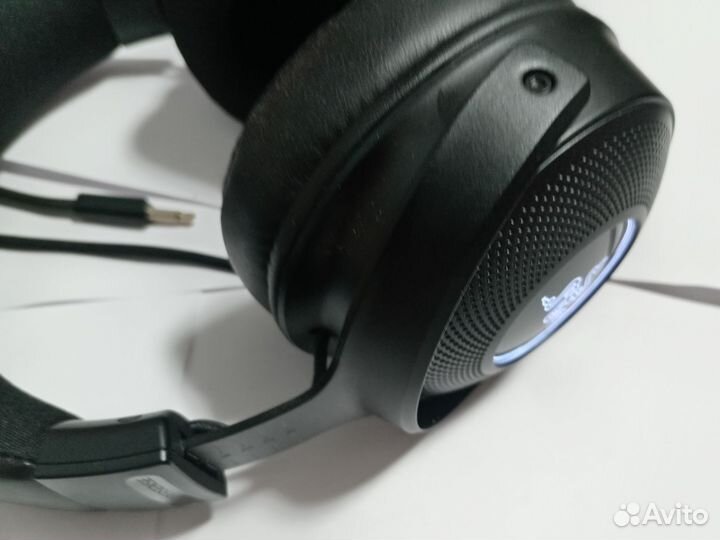 Игровые наушники razer kraken v3 pro