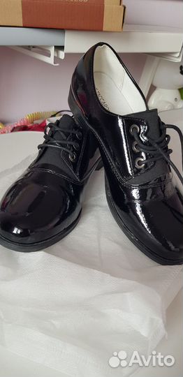 Туфли школьные 36 кожа лак