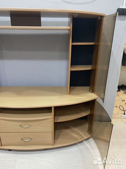 Стенка горка в гостиную