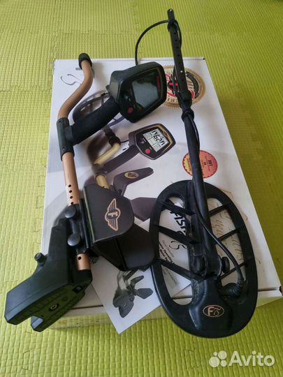 Металлоискатель fisher f75