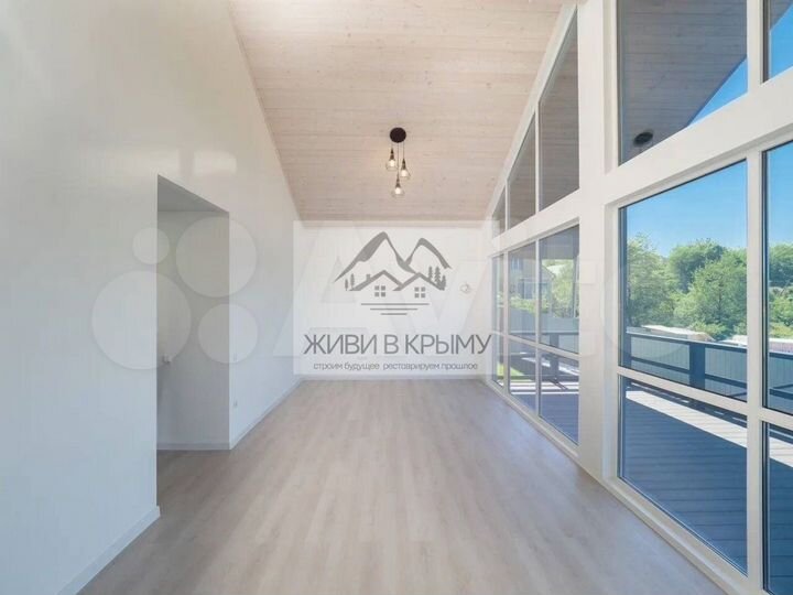 Дом 103 м² на участке 6,9 сот.