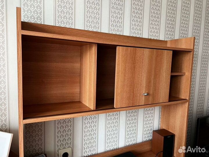 Компьютерный стол бу с тумбой