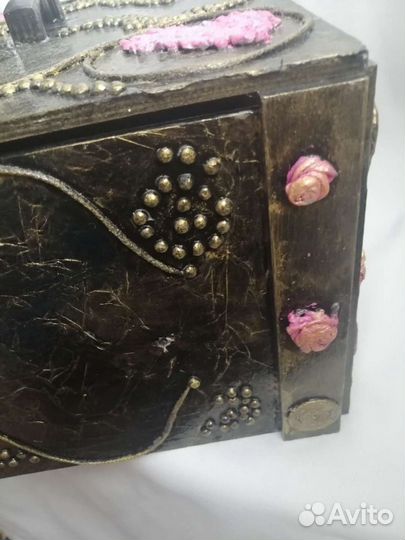 Ящик декоративный