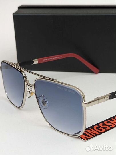 Солнцезащитные очки Armani