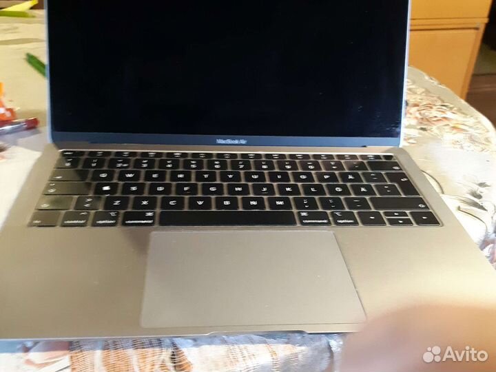 Apple MacBook Air