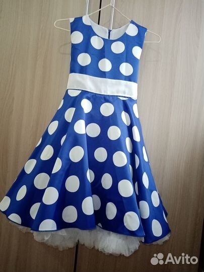 Нарядное платье для девочки 146-152