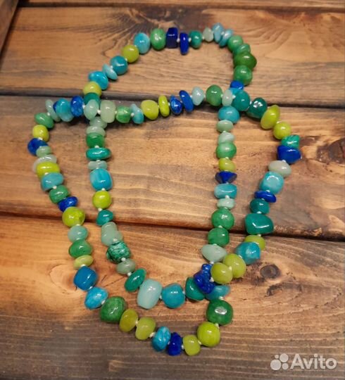 Бусы из натуральных камней