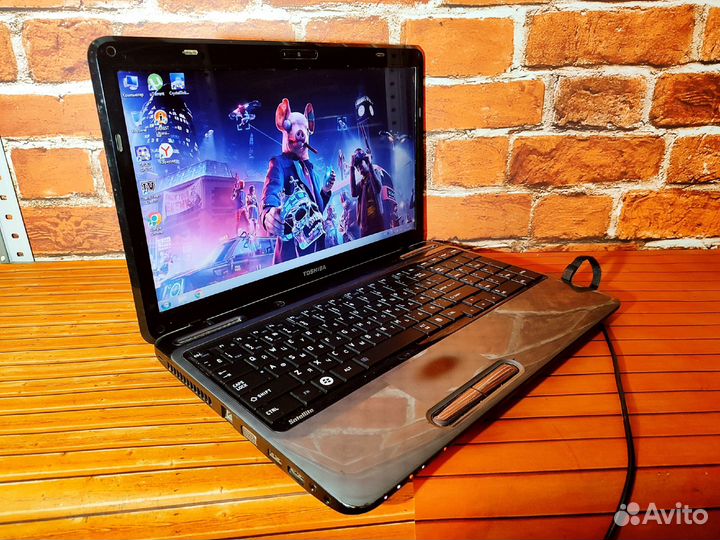 Toshiba L755D-148 - A4- 3 Gen\ 4 Озу \1 GB видео