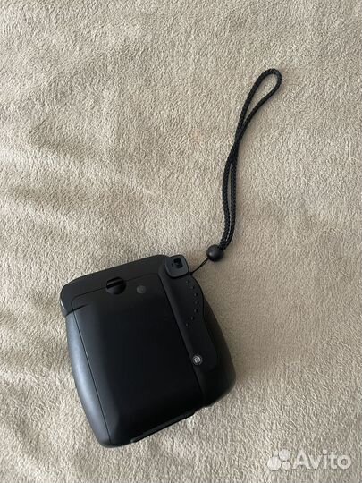 Бронь Instax mini 8