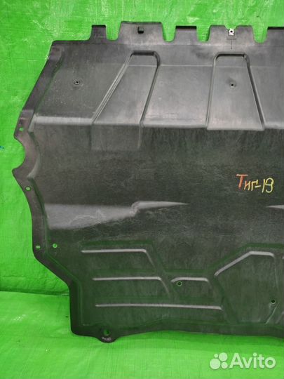 Защита двс / пыльник 5N0825235C VW Tiguan 07-16
