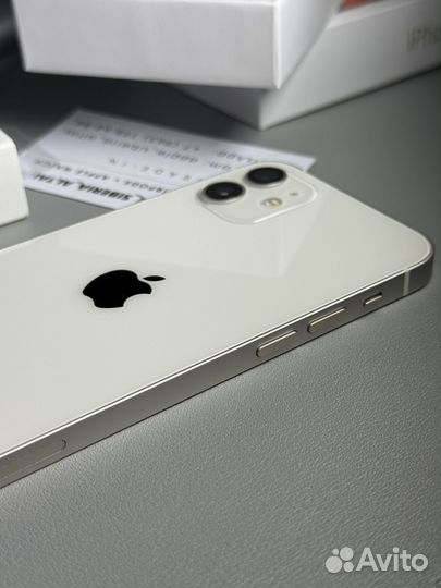 iPhone 12, 256 ГБ