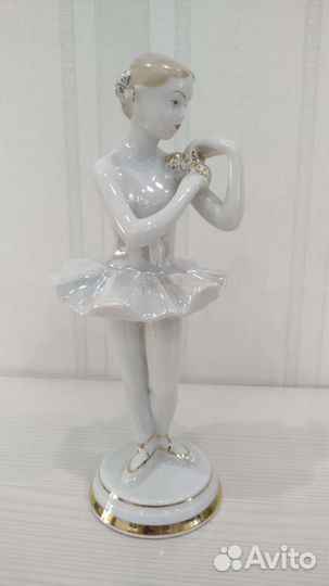 Фарфоровые статуэтки балерина Вербилки, слон лфз