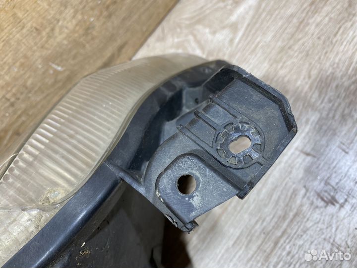 Фара левая Renault Laguna 2 дорест 142505