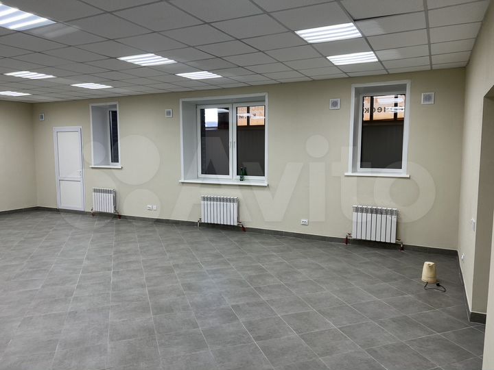 Торгово-офисное помещение - 122 м²