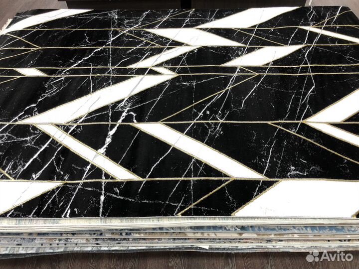 Ковер новый 2х2.9м черный, Турция