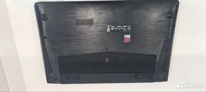 Ноутбук lenovo Y500