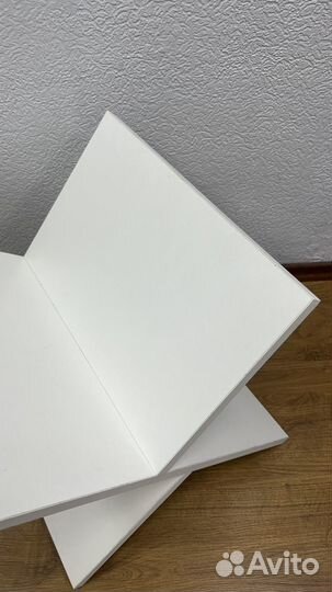 Подставка для сумок